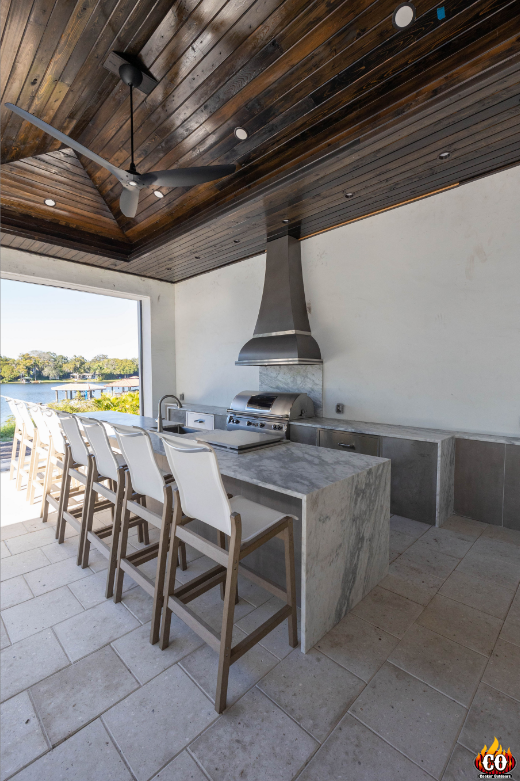 Why Tampa Homeowners Are Investing in Outdoor Living Spaces