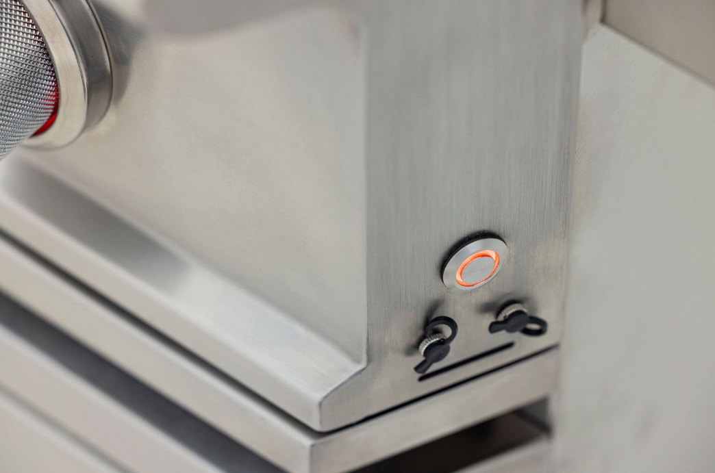 Blaze LTE PRO 32-Inch 4-Burner Gas Grill