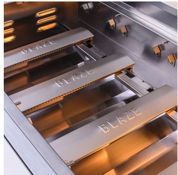 LTE+ 32-Inch 4-Burner Built-In Gas Grill