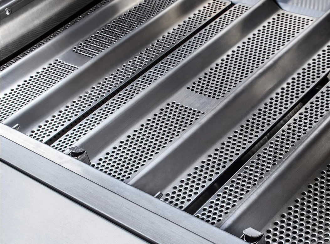 LUX 34-Inch 3-Burner Built-In Gas Gril